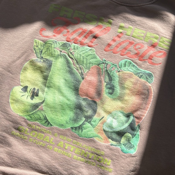 Pull&Bear Brown Fruit Graphic Sweater - Picture 2 of 6